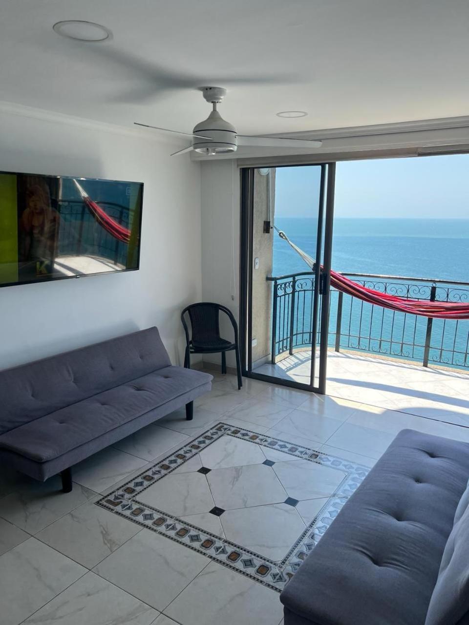 Apartamento Edificio El Peñón Del Rodadero Apto 1102 B *