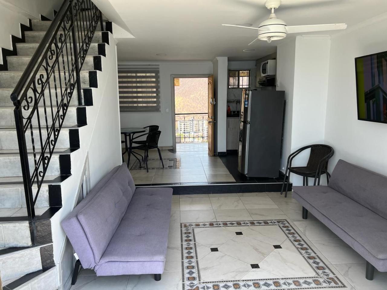 Apartamento Edificio El Peñón Del Rodadero Apto 1102 B *